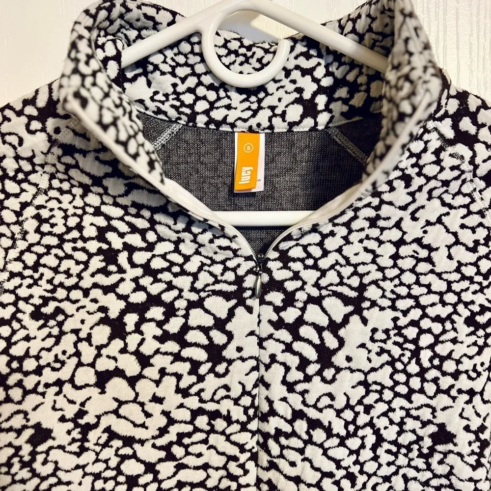 Lucy Brown and White Half-zip Pullover size small Workout Outdoor Layering - Picture 2 of 10